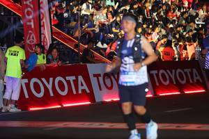 BIB: 323
                            <button type="button" onclick="openModal(23197728)" class="btn btn-primary btn-sm float-right btn-popup" data-toggle="modal" data-target=".modal-high-quality">
                        <i class="fas fa-shopping-cart"></i> Add to Cart
                    </button>
                                            <button type="button" onclick="isThisMe(23197728, true)" class="btn btn-success btn-sm float-right btn-popup btn-isme hidden" data-toggle="tooltip" data-placement="bottom" title="นี่คือรูปของคุณใช่ไหม คลิกที่นี่เพื่อเอาเข้าอัลบั้ม">
                        <i class="fas fa-plus"></i> Add to album
                    </button>
                    <button type="button" onclick="isThisMe(23197728, false)" class="btn btn-warning btn-sm float-right btn-popup btn-isnotme hidden">
                        <i class="fas fa-ban"></i> Remove from album
                    </button>